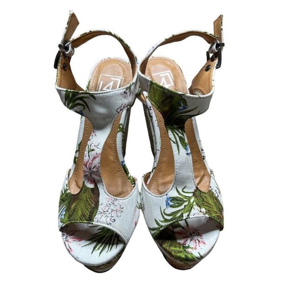 L4L Lust 4 Life Tropical Boho Lily White Wedge Sandals - Picture 1 of 10